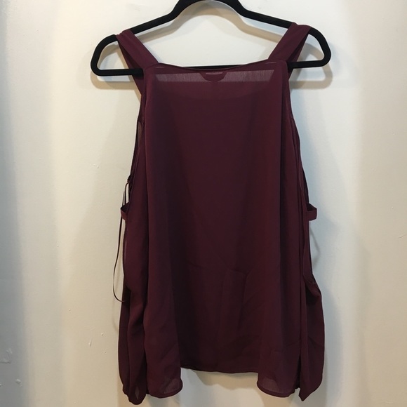 Juicy Couture Cold Shoulder Top - Picture 6 of 6